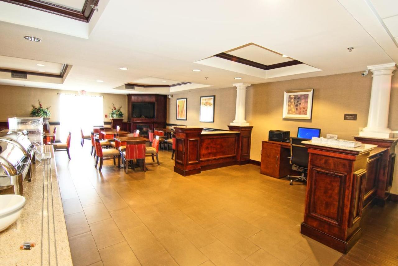Comfort Suites Near University North Brunswick Εξωτερικό φωτογραφία