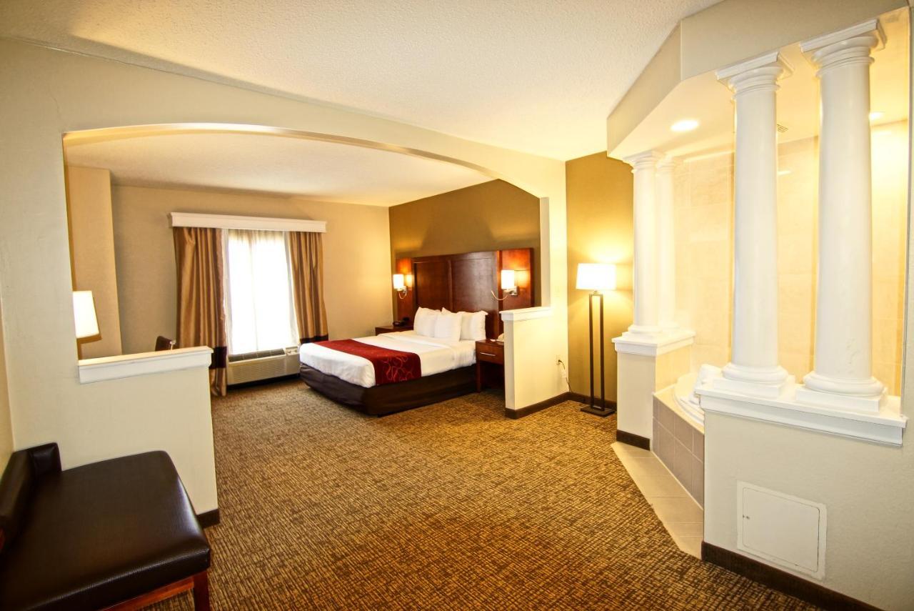 Comfort Suites Near University North Brunswick Εξωτερικό φωτογραφία