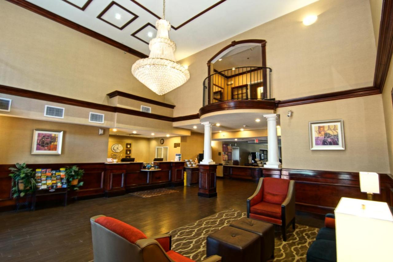 Comfort Suites Near University North Brunswick Εξωτερικό φωτογραφία